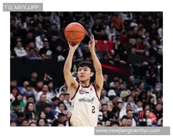 尽管三分球失准大球依然贡献7篮板5助攻展现全能表现