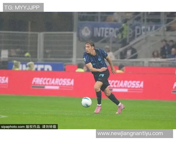 父亲透露希门尼斯脚踝问题频繁复发情况令人担忧不容忽视